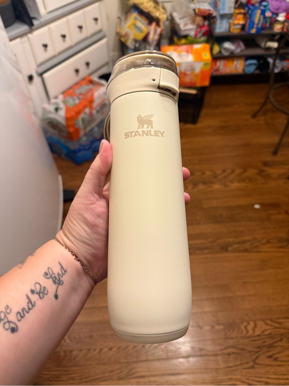 Stanley flowstate Spring Bottle